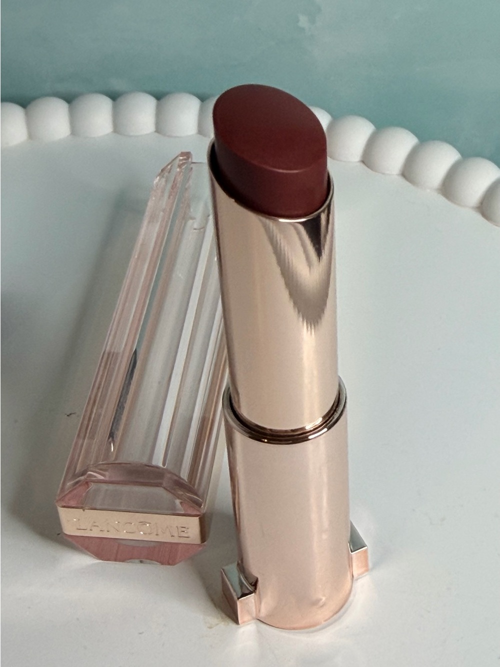Lancôme L'Idôle Butterglow Lip Balm - Million-Dollar Berry (60) - Picture 2 of 7